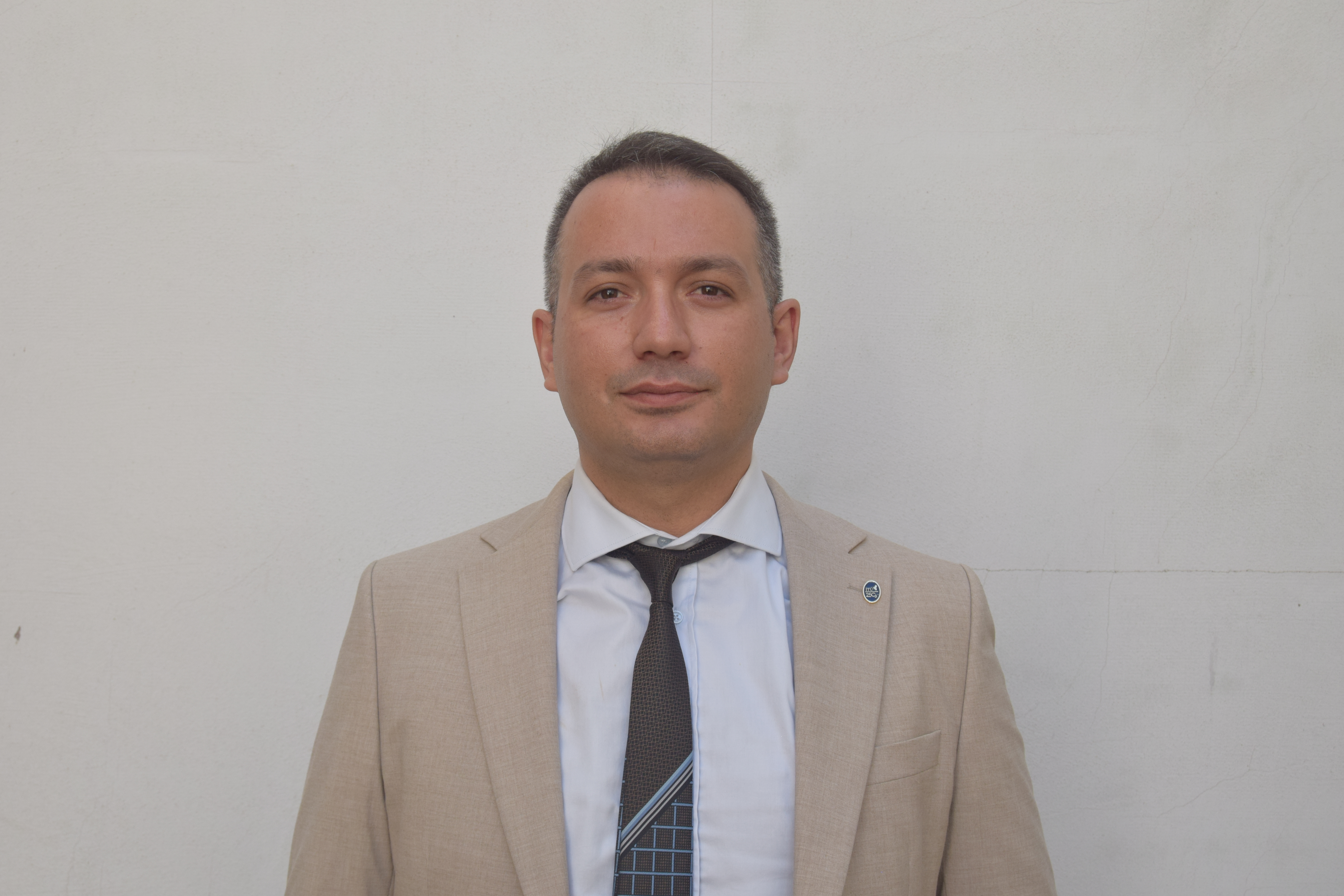 Dr. Öğr. Üyesi Cihad Delen